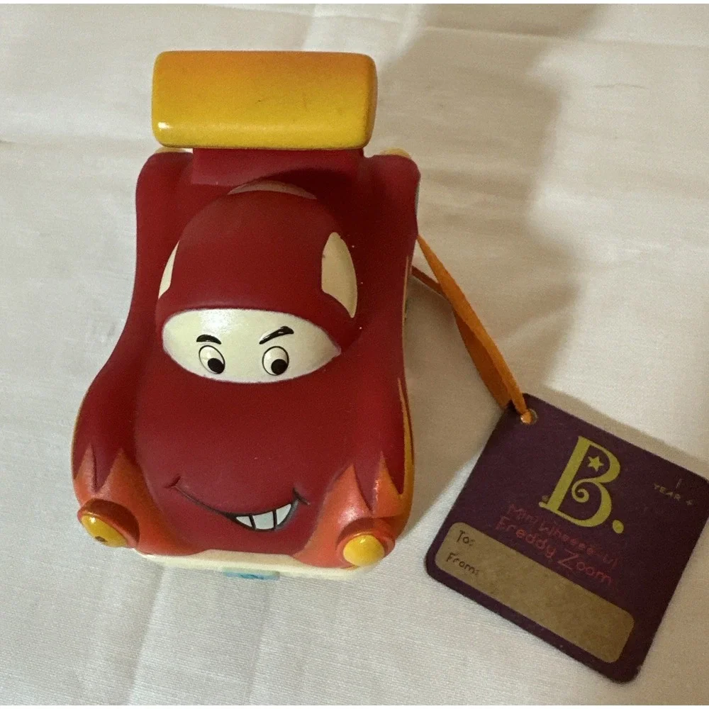 Battat Mini Wheeee-ls! Mini Pull-Back‎ Race Car Toy - Freddy Zoom